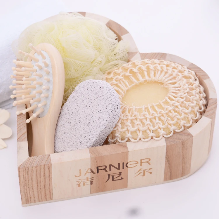 

New Design Heart Shape Skin Care Bath And Body Gloves And Home Brush Gift Set, Natural wood