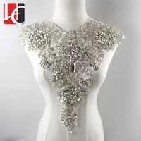 

HC-5395 Hechun super shiny neckline crystal heart applique for dresses