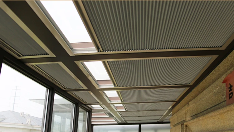 claraboya motorizado techo ventana cellular panal persianas opacas cortina buy persianas motorizadas de panal tragaluz tragaluz motorizado product