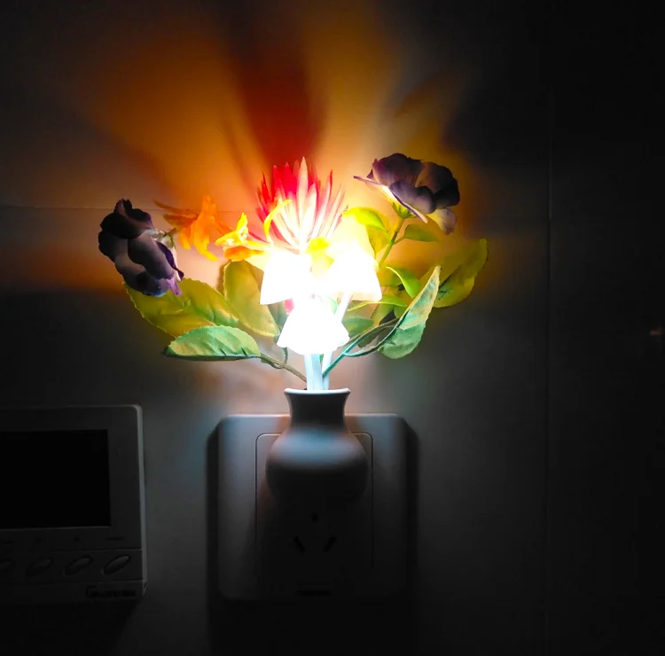 РќРѕС‡РЅРёРє Globo Lighting flowerpower 28003