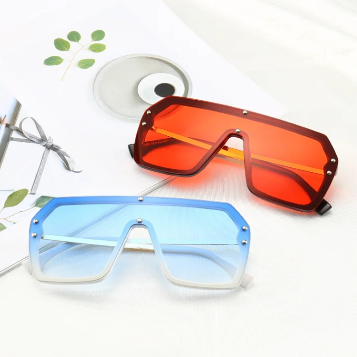 

2019 High Fashion Retro Vintage OEM Big Frame Unisex Sun Glasses Oversized retro square colorful vintage Sunglasses, Custom colors