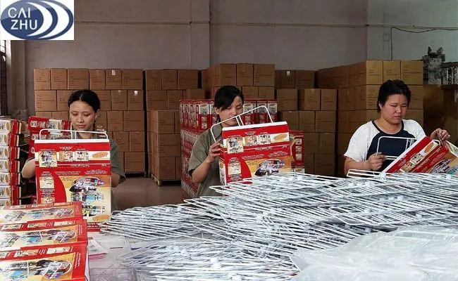 packing workshop.jpg