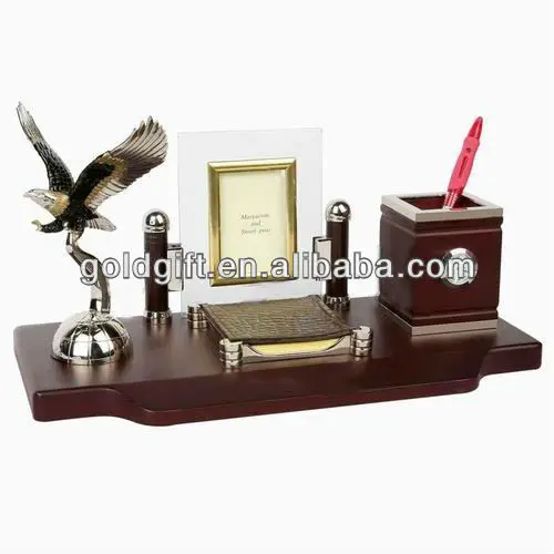 luxury eagle office desk stationery
