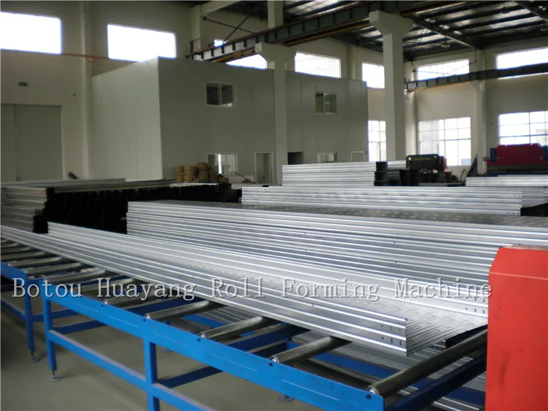 Canton fair Automatic high speed cable tray making machine.jpg