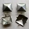 pyramid stud button with four prongs