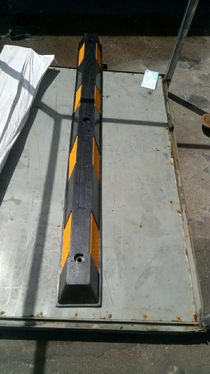 1650mm parking stopper wheel stop rubber wheel stopper