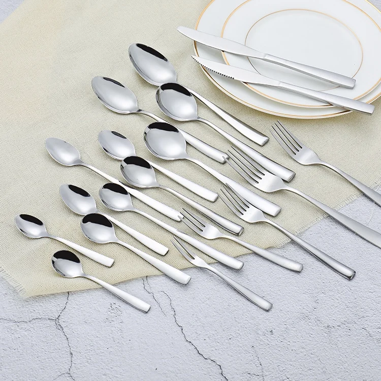 Factory Wholesale Royal Cutlery Set Multipurpose Use 5 Star Hotel Restaurant (12 Pc Flatware Set