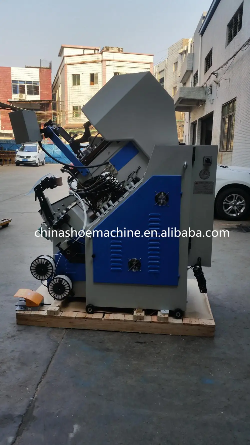 
QF-738DA(MA) Automatic toe lasting machine of shoe making machine 