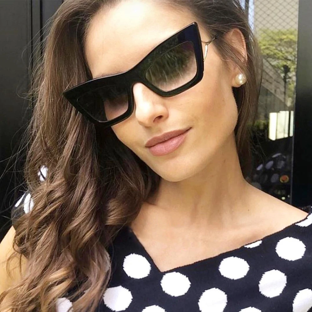 

Sparloo 1019 Womens Small Cat Eye Sunglasses 2019