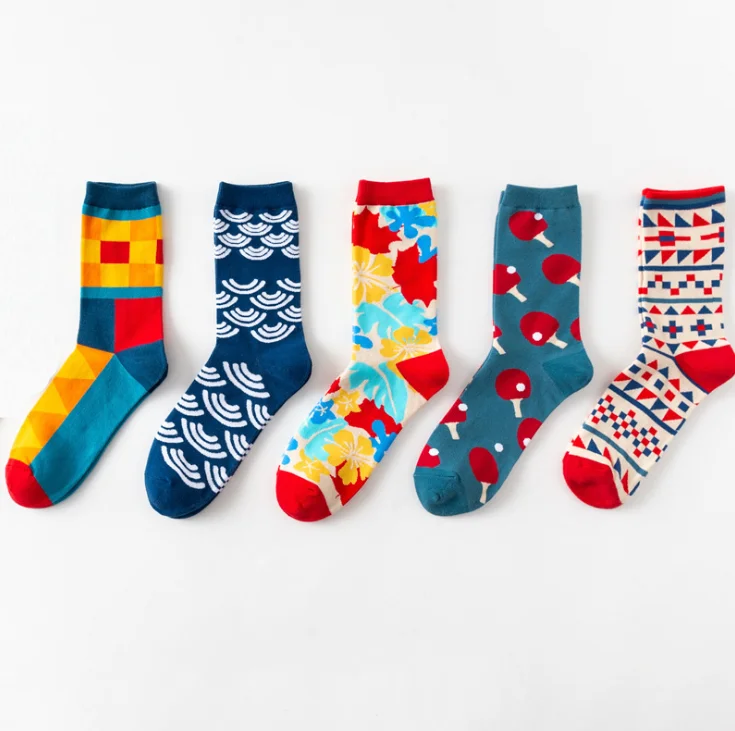 

Wholesale Crew Socks Casual Cotton Cartoon Printing Knit Dress Socks for Women Men socks