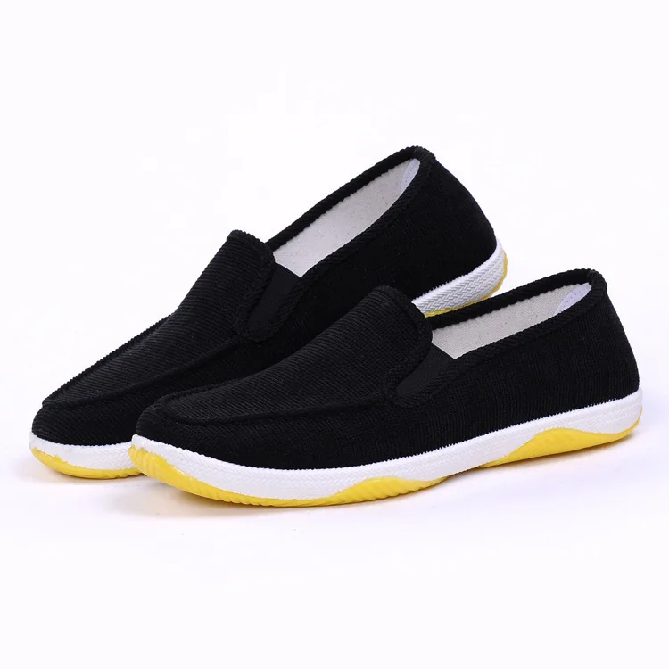 

Chinese wholesale suppliers Customized casual canvas shoes for man