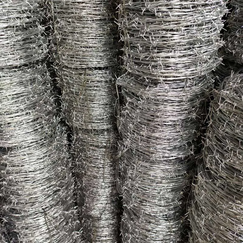 700mm Coil Diameter Concertina Military Razor Barbed Wire Roll Canada