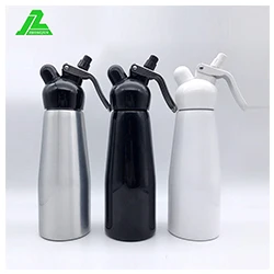 cream-whipper-dispenser_05.jpg