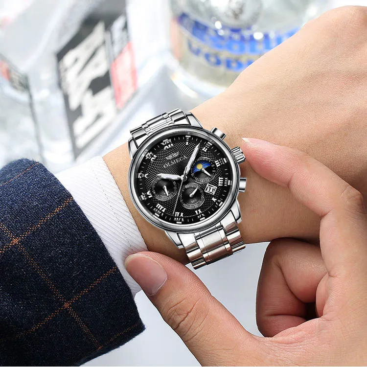 Stock Men Watch Luxury Silver Chain Band Quartz Wrist Watch Clock ...