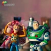 Life size resin cartoon character statue