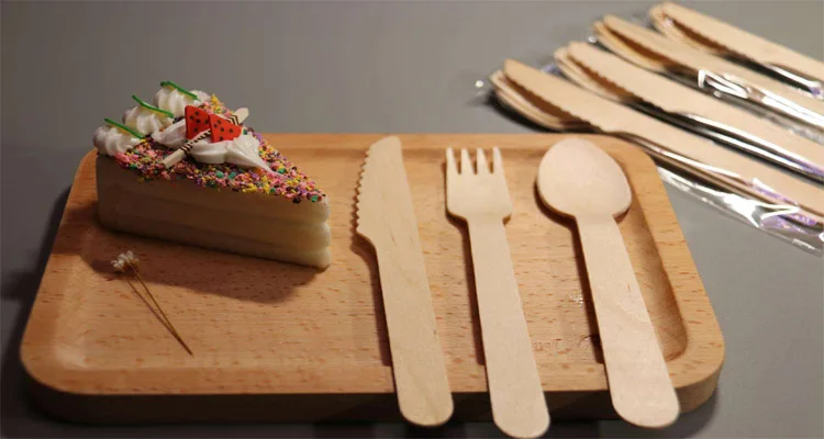 wooden utensils