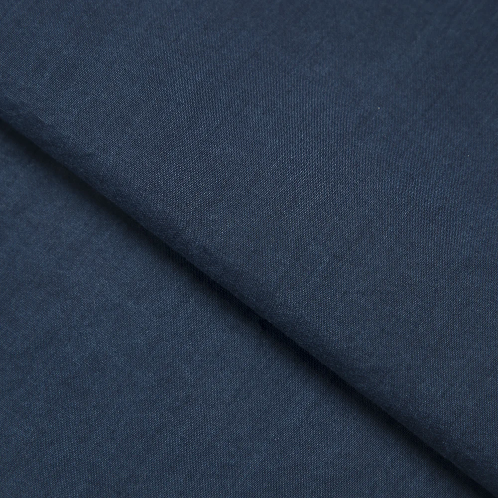 Цвет темных джинс. Ткань джес цвет серо голубой. Джинса т-синяя. Джинсовая ткань цвет коричневый. Джинсовая ткань цвет шоколад.