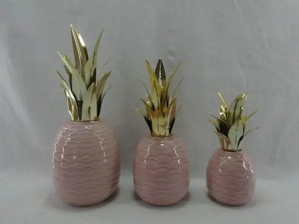 Ceramic Wholesale Artificial Fruit Pineapple colorful table jar Home decoration