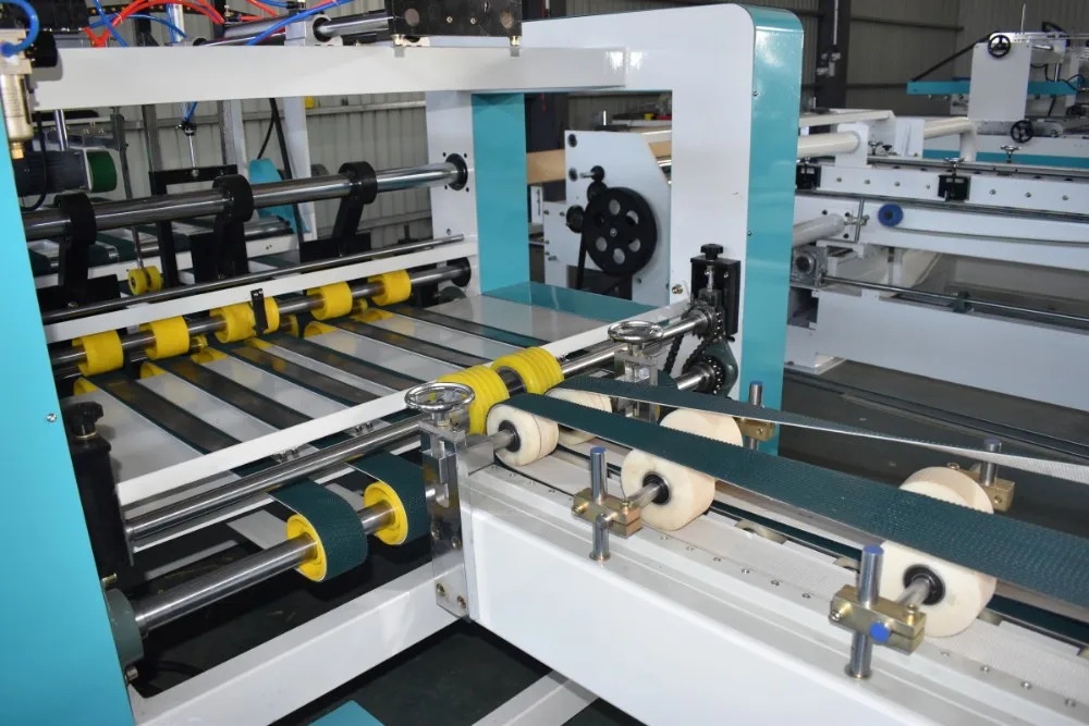 自动送纸机瓦楞纸箱纸箱夹胶印机