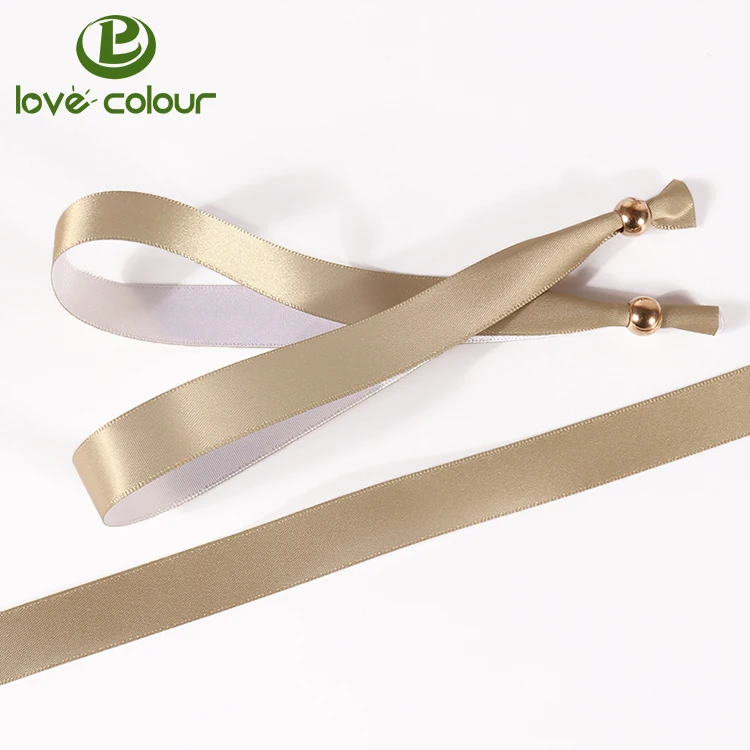 wristband 621 W20