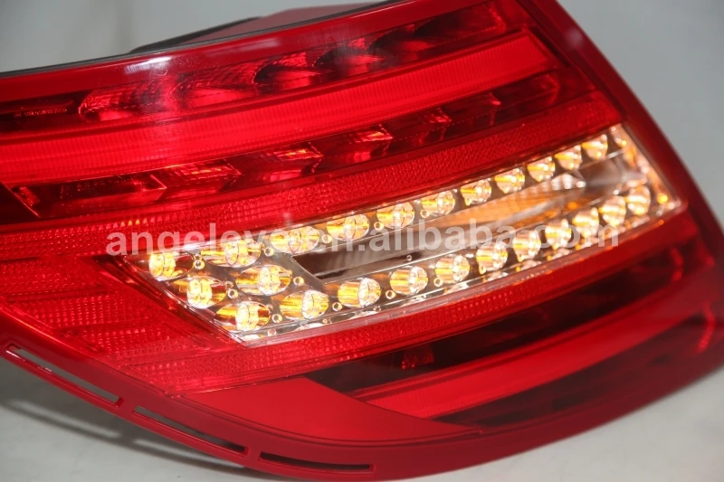 LED Tail Lamp For Mercedes-Benz C-Class W204 C180 C200 c260 C300 C63 2012-2013 year Red White Color CN