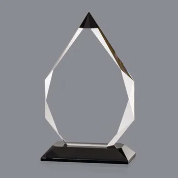 

Crystal glass Facetted Diamond Award, Clear