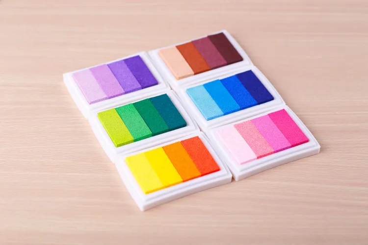 Ink pad color