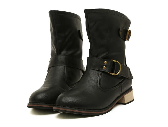 black short flat boots