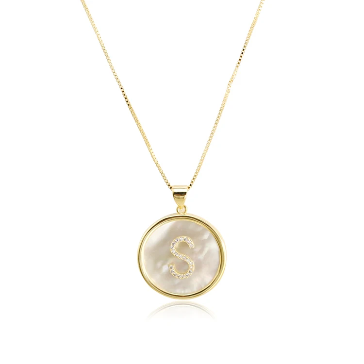 

Factory wholesale 26 letter white shell choker necklace gold plated