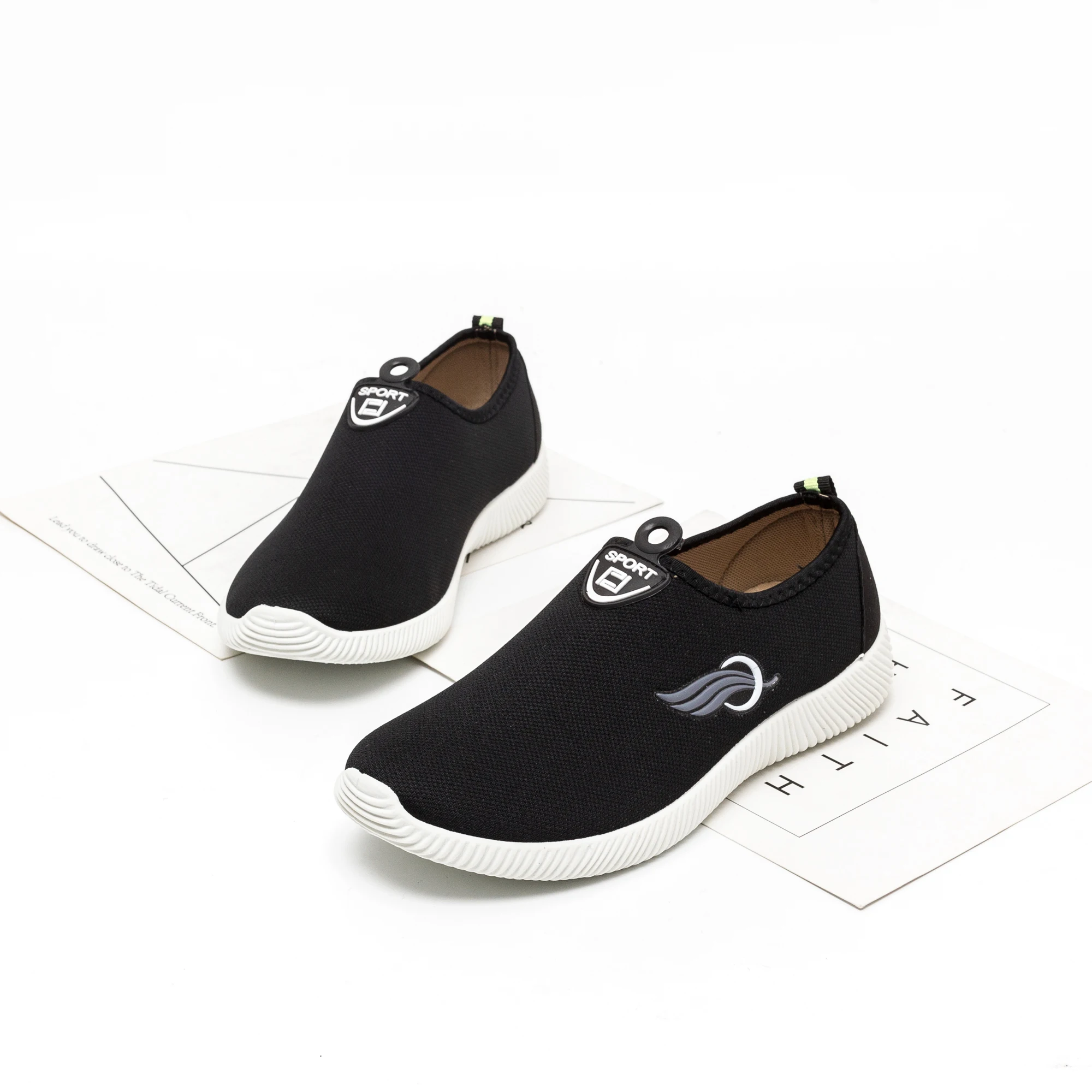 

Light breathable men's loafers Wild men's sports shoes Flat shoes