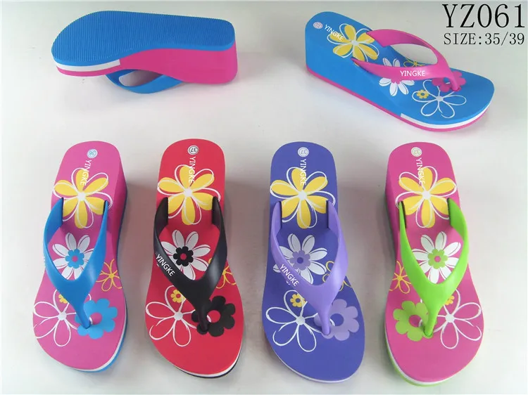 Factory cheap personalized floral printed ladies beach flipflops wedge platform