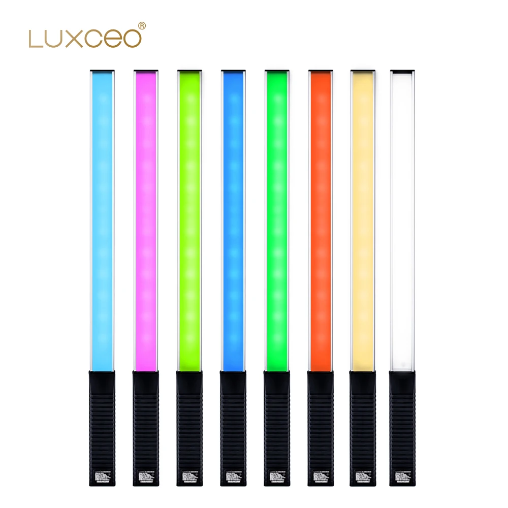 2019 New Design LUXCEO Rechargeable Battery Operated Portable Tube RGB LED Studio Video Photographic Light