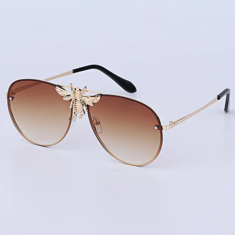 

Plated Bee Pilot Sunglasses Men Women Perfect Oversized Holiday Gradient Colorway UV400 Metal Frame Shades