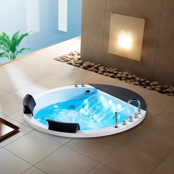 2017 Good Quality Anti-slip Whirlpool Massage Bathtub Big Waterfall 