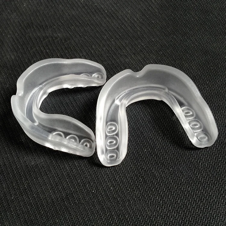 

Sports Fits Gum Shield S / L Sizes Transparent Boxing Mouth Guard, Any color