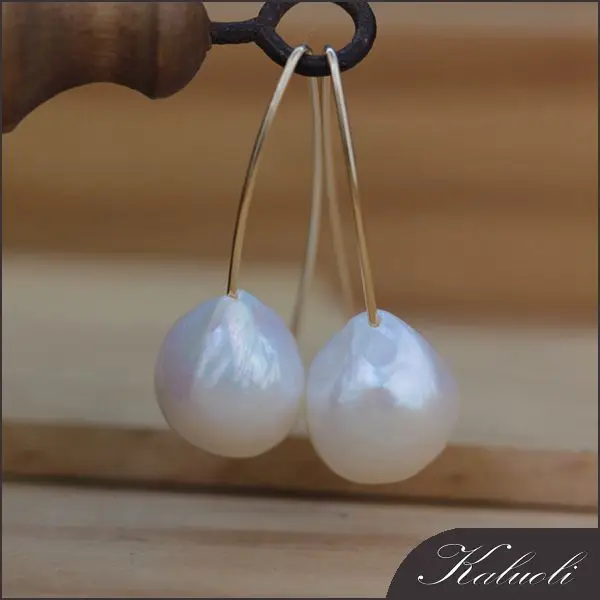 Latest design of 925 sterling silver baroque freshwater pearl earrings