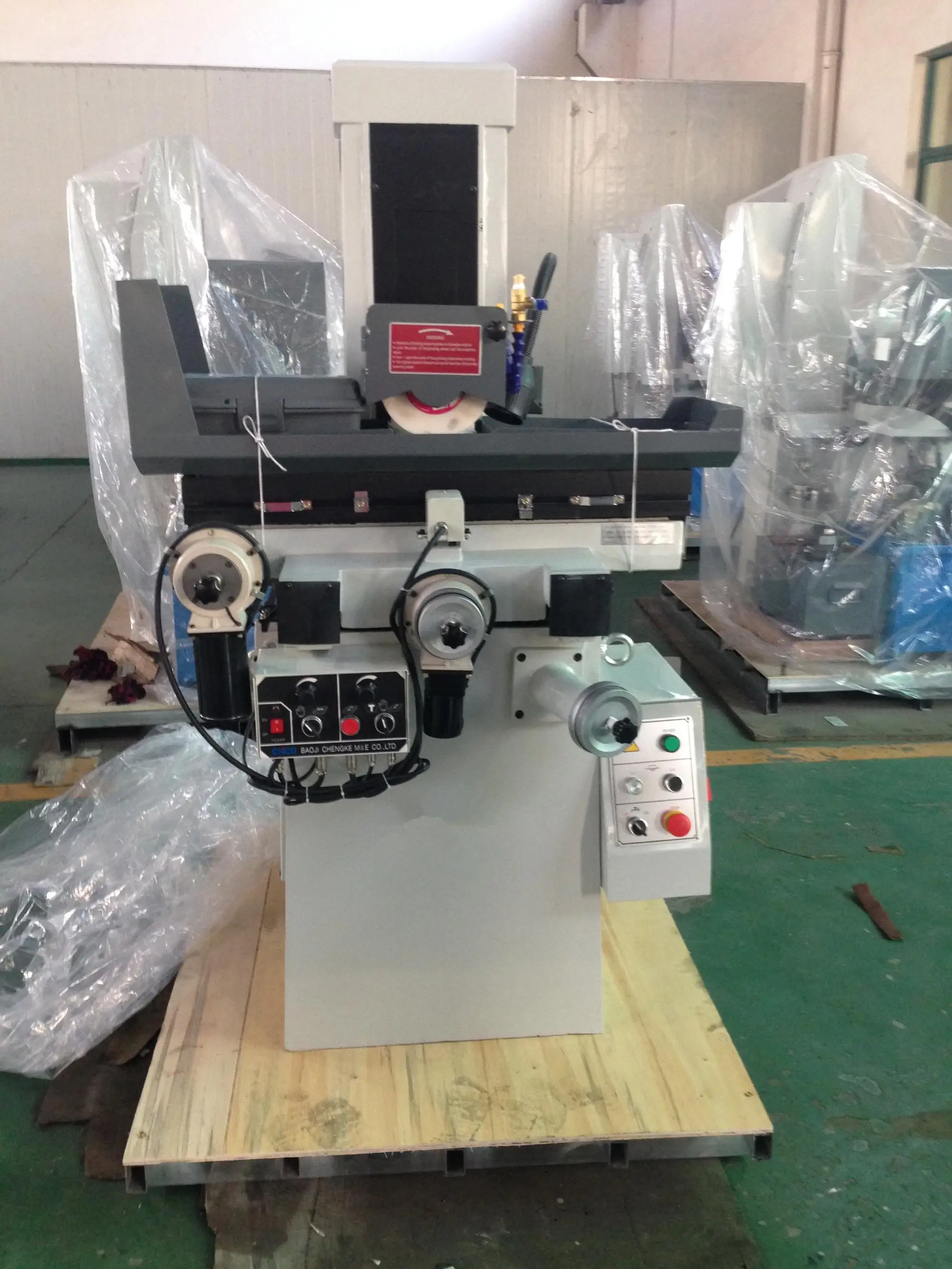2020 Precision Surface Grinder Md618a Small Surface Grinding Machine