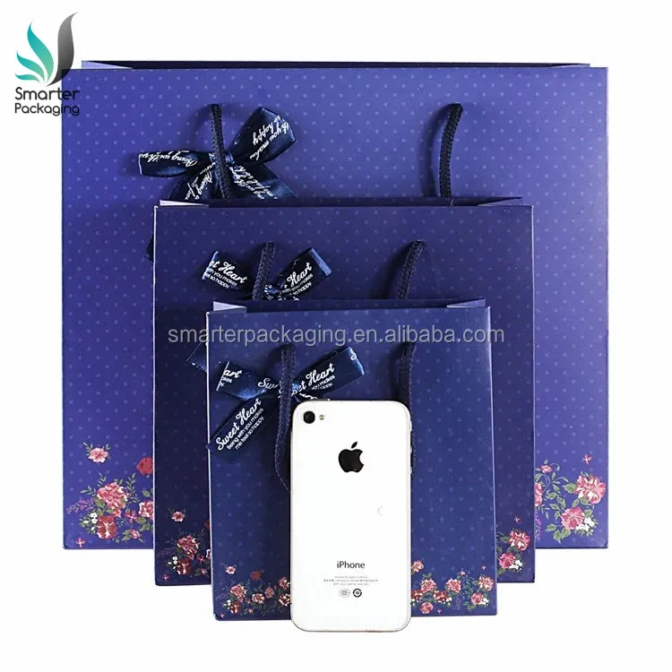 Wholesales Promotion Sales Gift Paper Wine Bag with Hot Stamp Silver Foil  Ribbon Handle - China Paper Wine Bag and Hot Stamp Wine Bag price