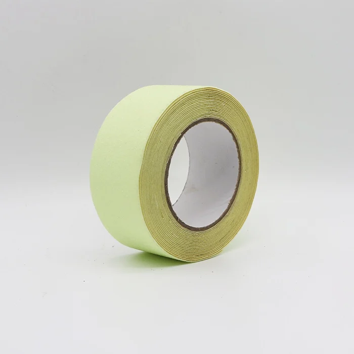 户外黑色防滑安全胶带最高牵引力强粘性室内和室外使用人行道楼梯坡道