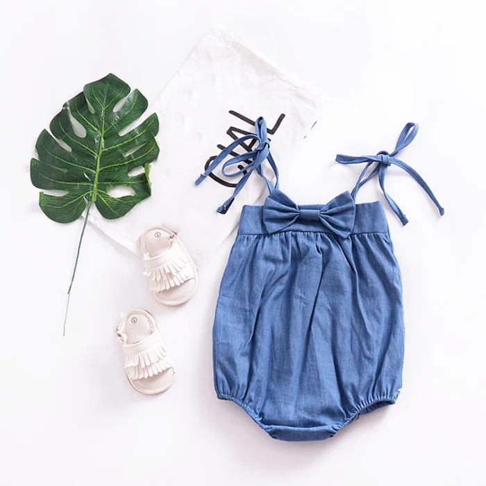 
New Bow Design Baby Clothes Little Girls Fashion Spaghetti Strap Bodysuit Baby Princess Party Romper 