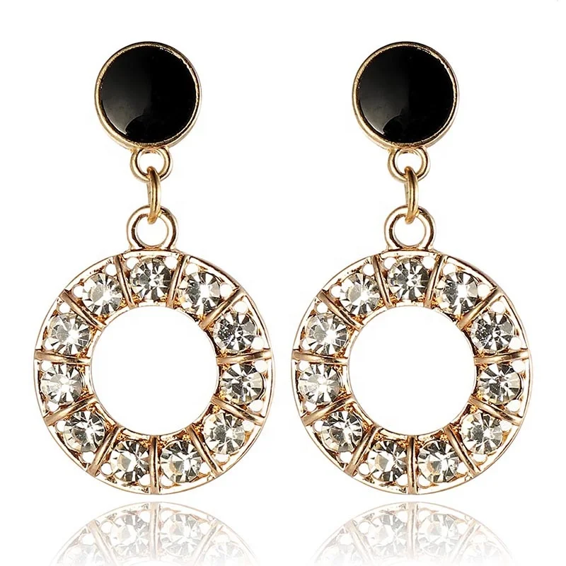 

New Design Baroque Rhinestone Acrylic Fresh Water Pearl Earring Retro Geometric Hoop Pearl Earring