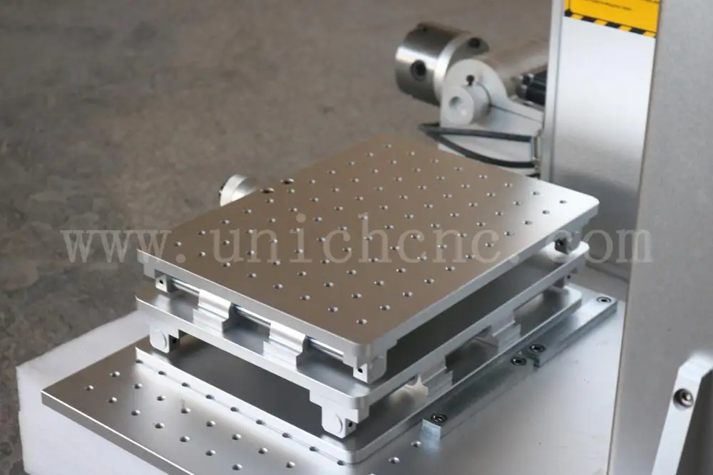china supplier fiber laser marking machine writing metal