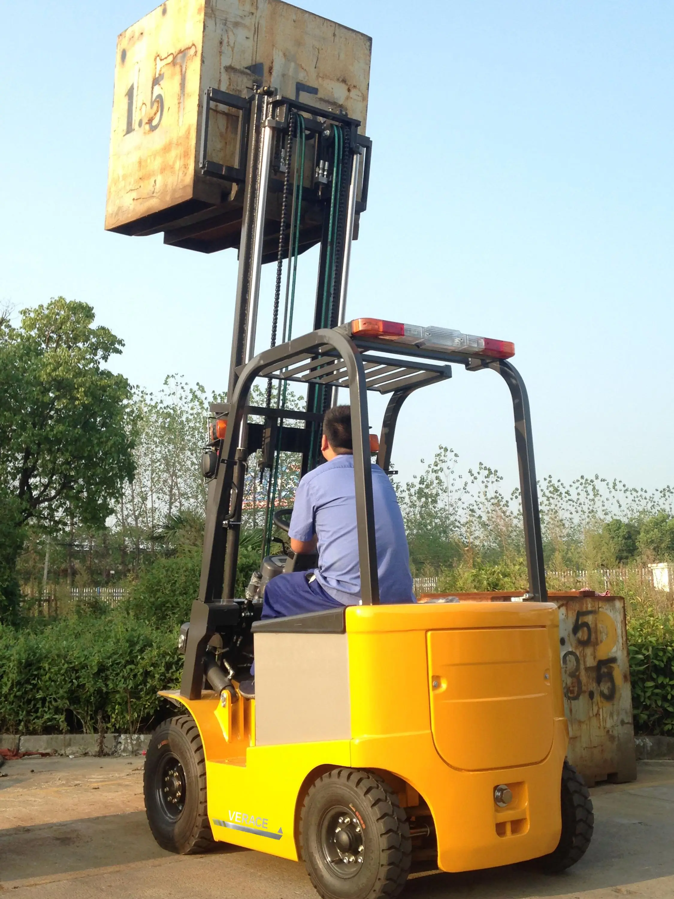 5t 3m-6m 侧移锂德国电池电动叉车