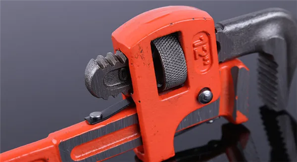 Hand Tools 12 Inch British Type Pipe Wrench