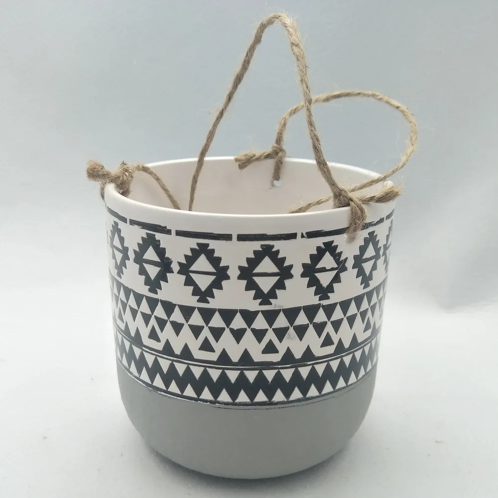 

White Modern Decorative Ceramic Flower Planter Plant Pots for garden, Customized
