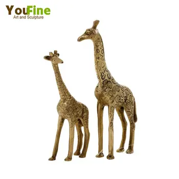 life size giraffe