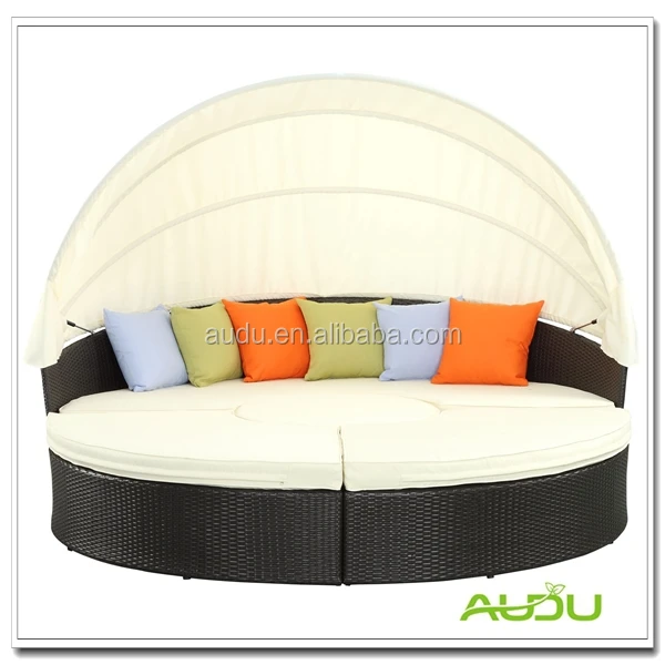 bed round shaped (1).jpg