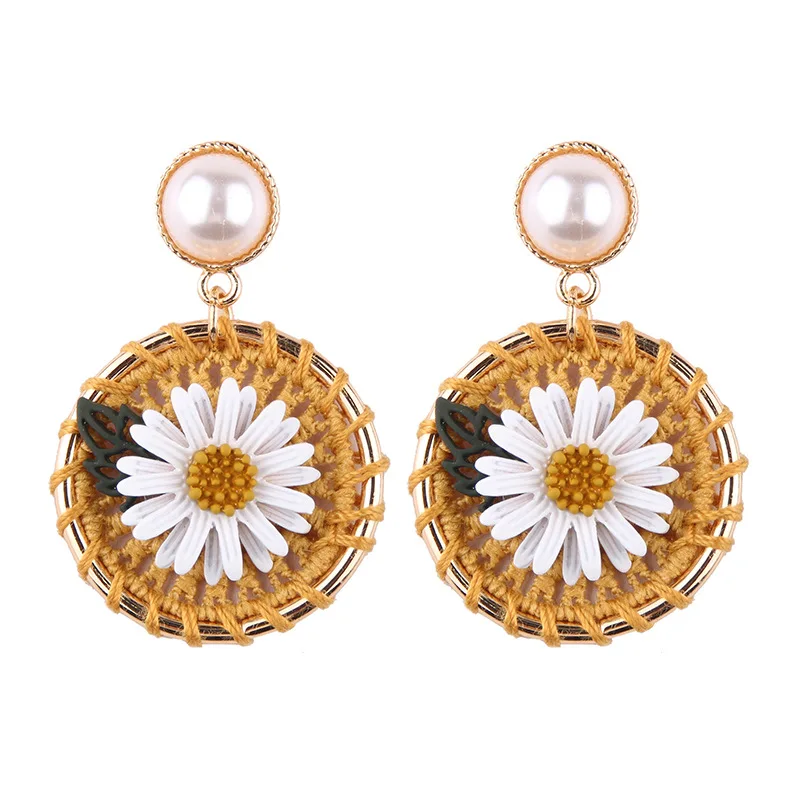 

Round Flower Pearl Earrings For Women Fashion Wooden Weave Rattan Earrings, N/a