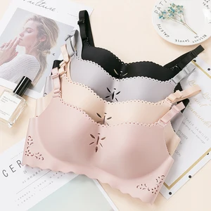 Latest Design Women Padded Underwear Seamless Strapless Push Up Bra