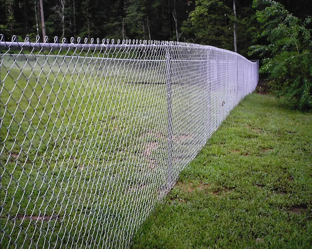 

2016 hot sale wire mesh fence and used chain link fence, Silver white , brown , green , blue etc